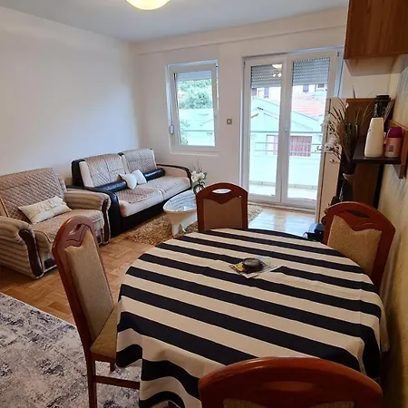 Elijana Appartement *